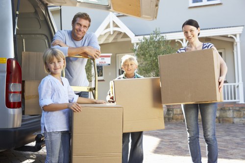Watford removal van for house and office transport
