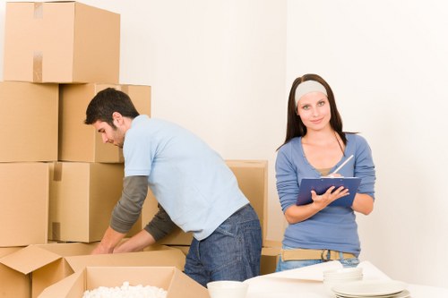 Local removal van service in Watford for flexible moving