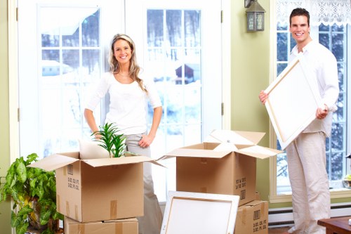 Different sizes of moving trucks for Watford hires