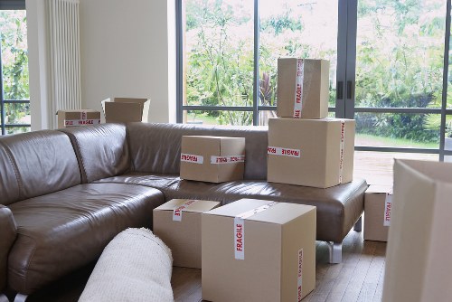 Customer booking a van transport service with item and access details